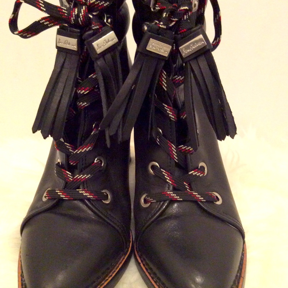 Cute Sam Edelman block heel hikers